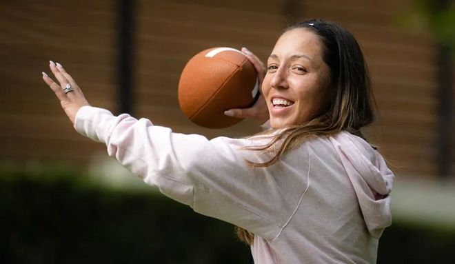 也传递了职 也传递了职